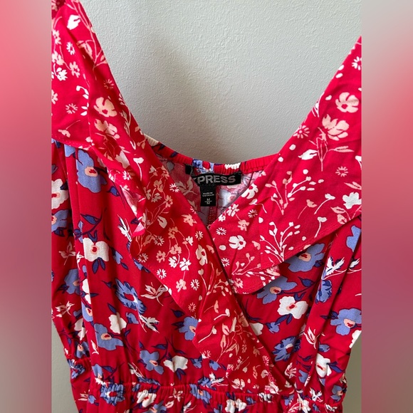 Express Wrap Font Spaghetti Strap Floral Dress Size Medium - Picture 2 of 5